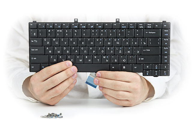 Замена клавиатуры на ноутбуке, химическая очистка после залития жидкостью